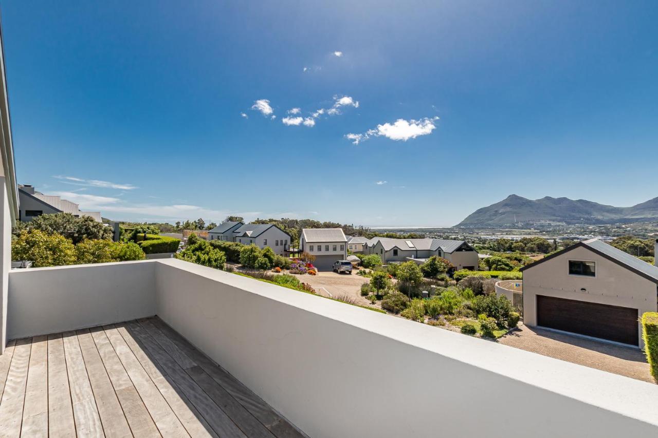 No2 Merlot Kaapstad Buitenkant foto